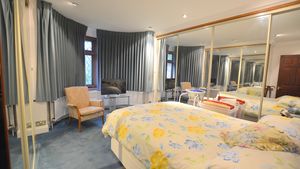 Photo 10- click for photo gallery